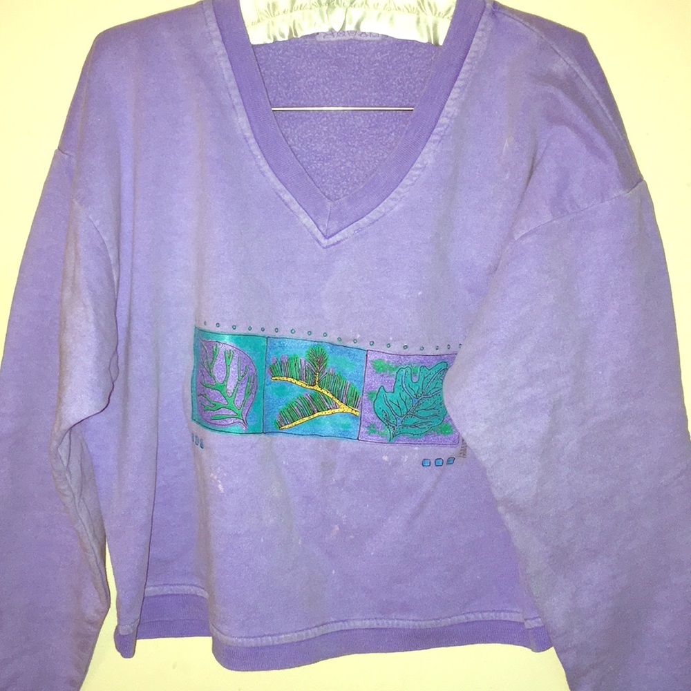 Women’s sweatshirt